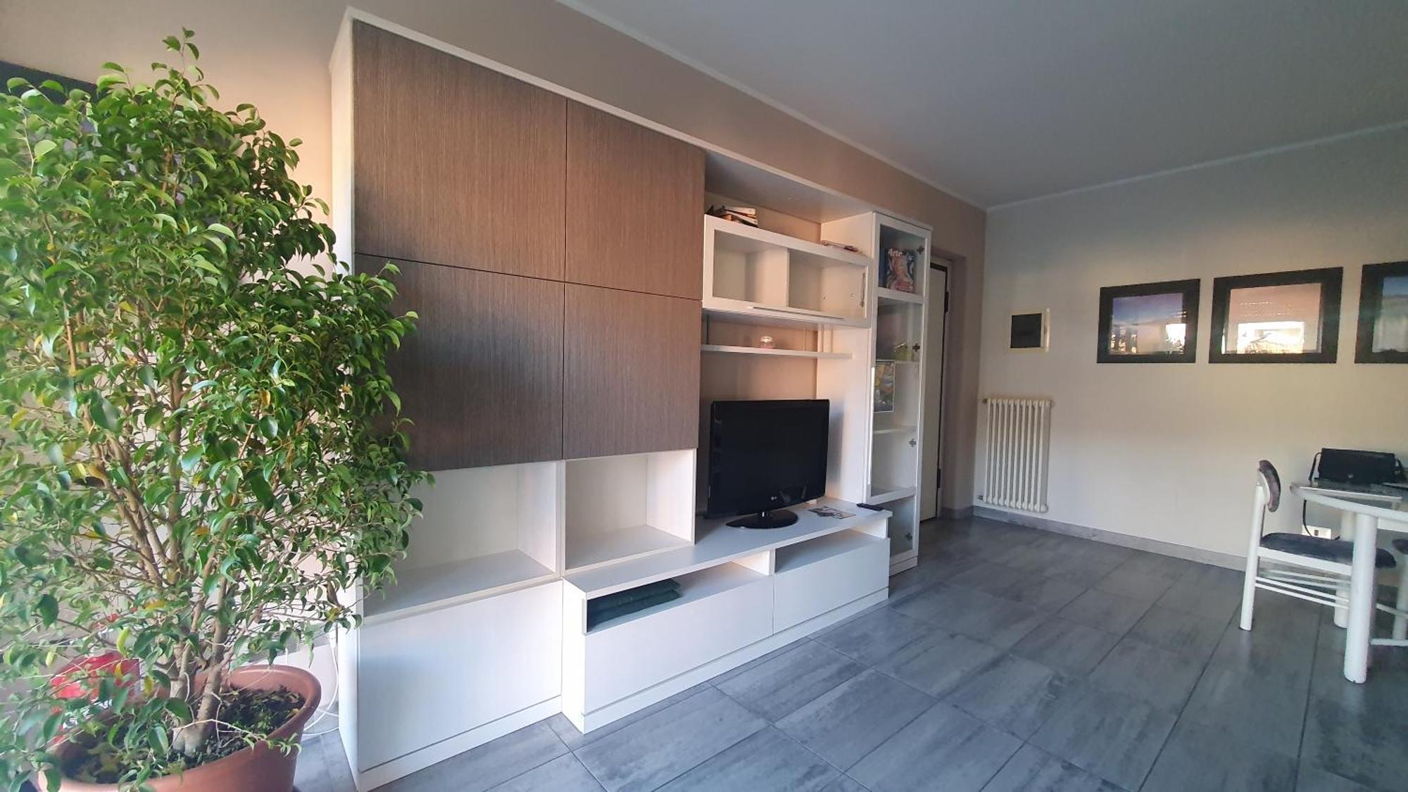 Casa Vacanze Matilde Gavirate Zewnętrze zdjęcie