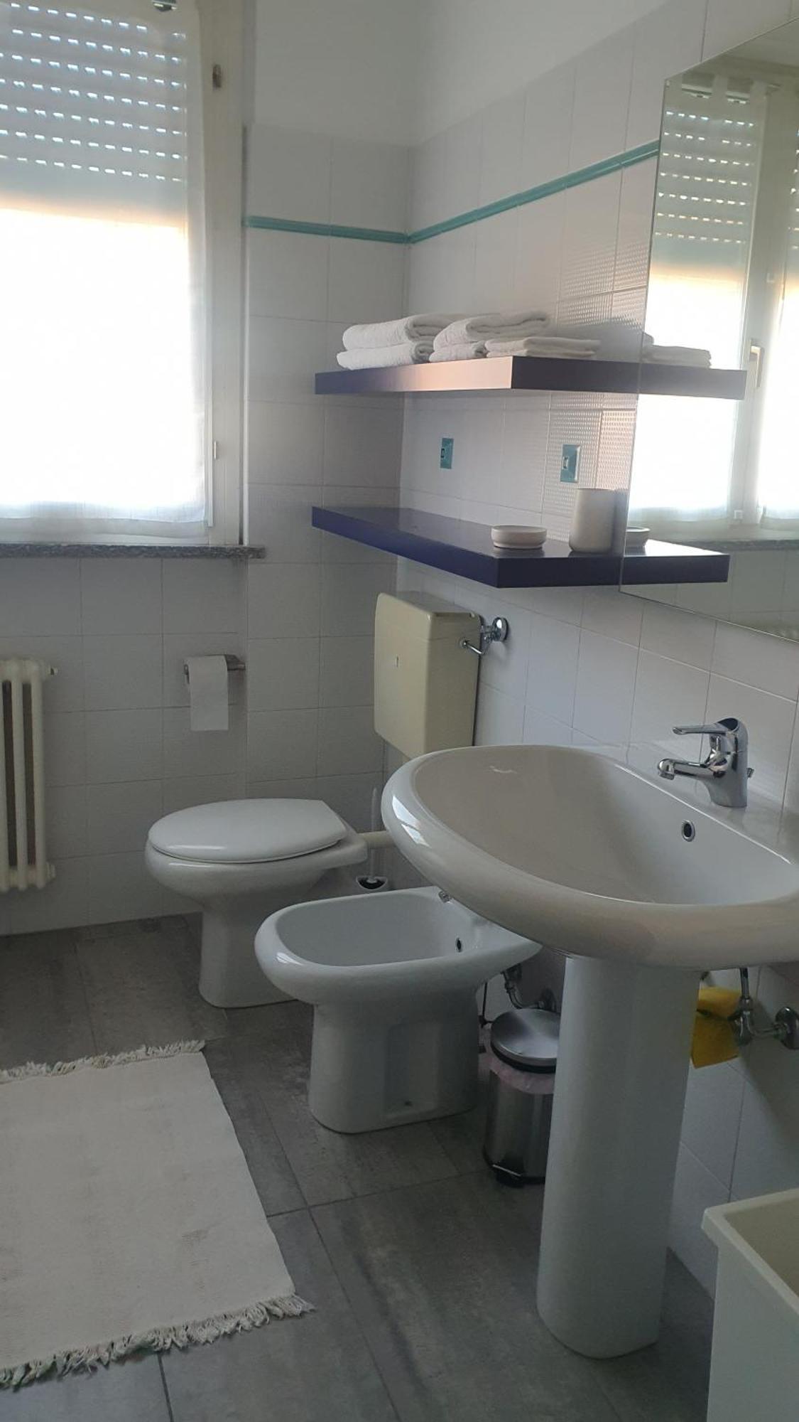 Casa Vacanze Matilde Gavirate Zewnętrze zdjęcie